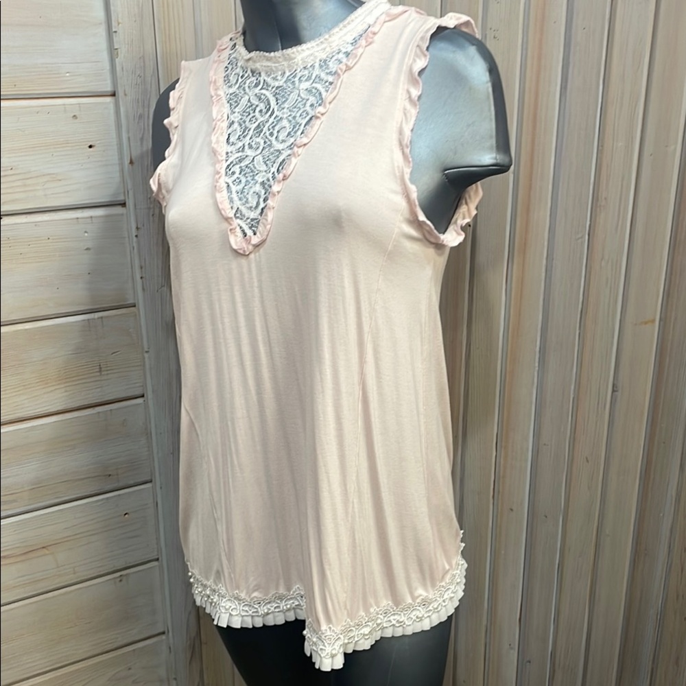 🌹POL Pink Blouse with Elegant Design
